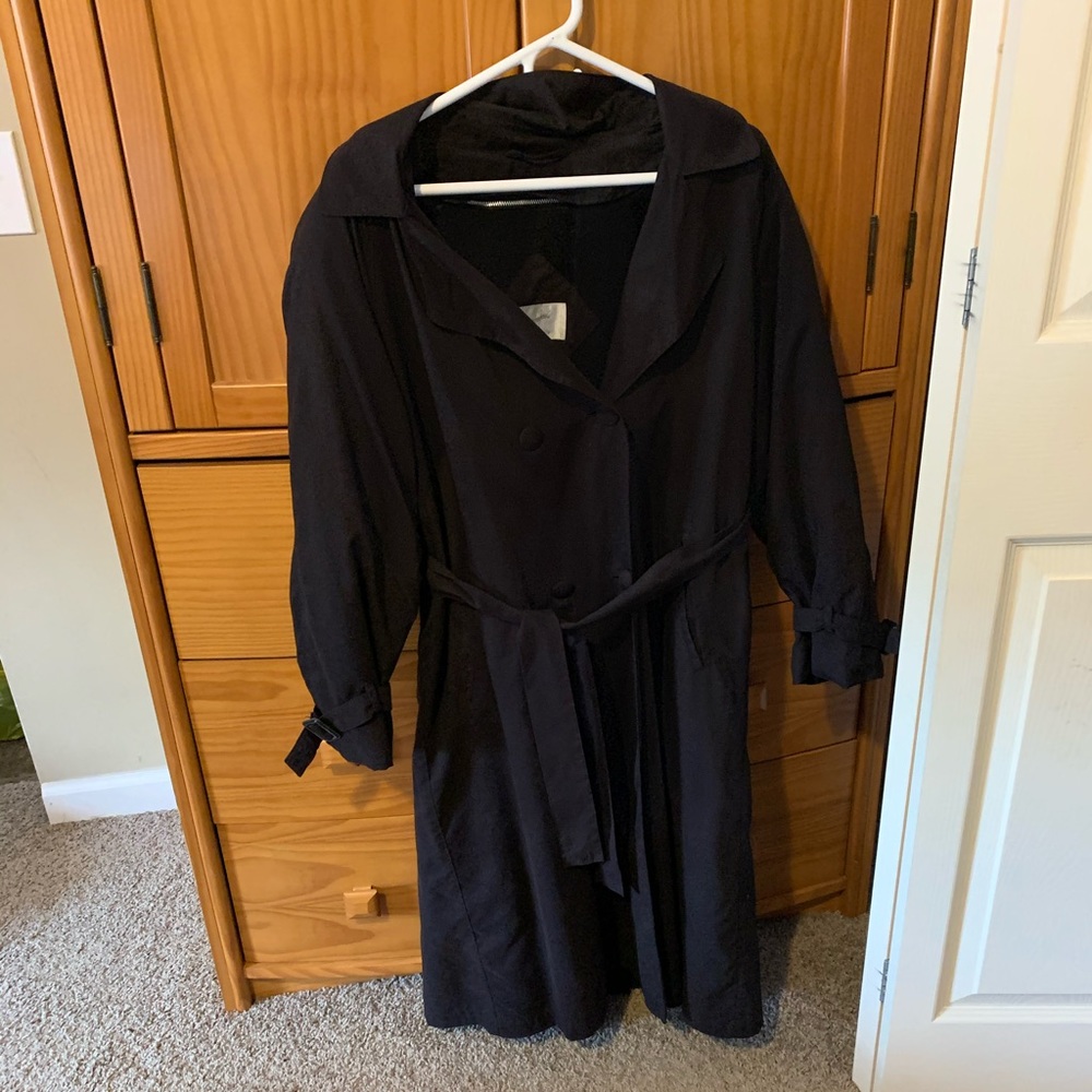 Jacqueline Ferrar Black Trench Coat 12P